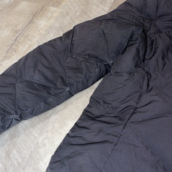 North face parka jacket - Picture 6 of 8
